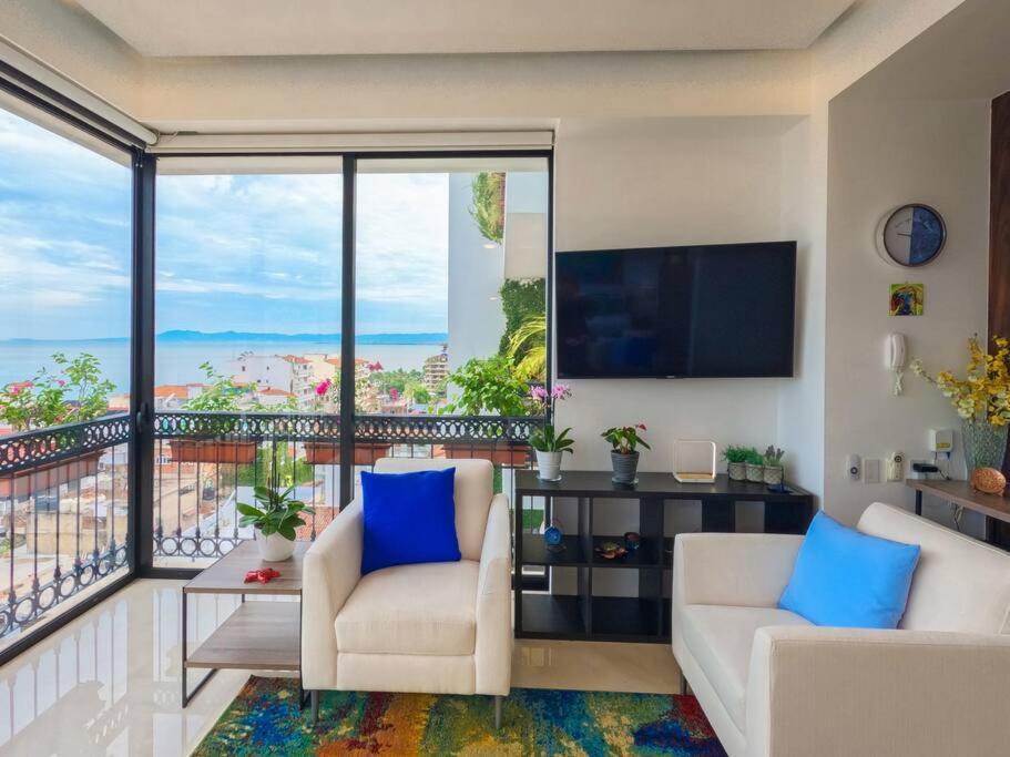 Luxury Oceanview Modern Condo Пуэрто-Вальярта Экстерьер фото