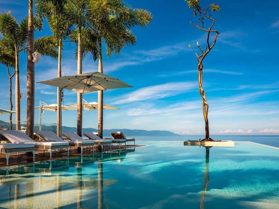 Luxury Oceanview Modern Condo Пуэрто-Вальярта Экстерьер фото